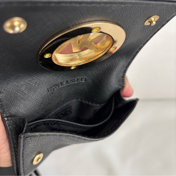 Michael Kors Black Hobo Bag Gold MK Logo & Wallet Set - Picture 11 of 14